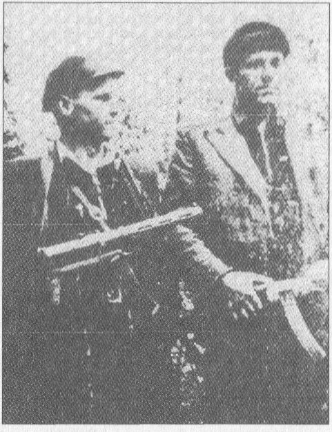 Laisvės kovotojai Bronius Petkevičius-Pipiras ir Klemensas Uleckas-Vakaras